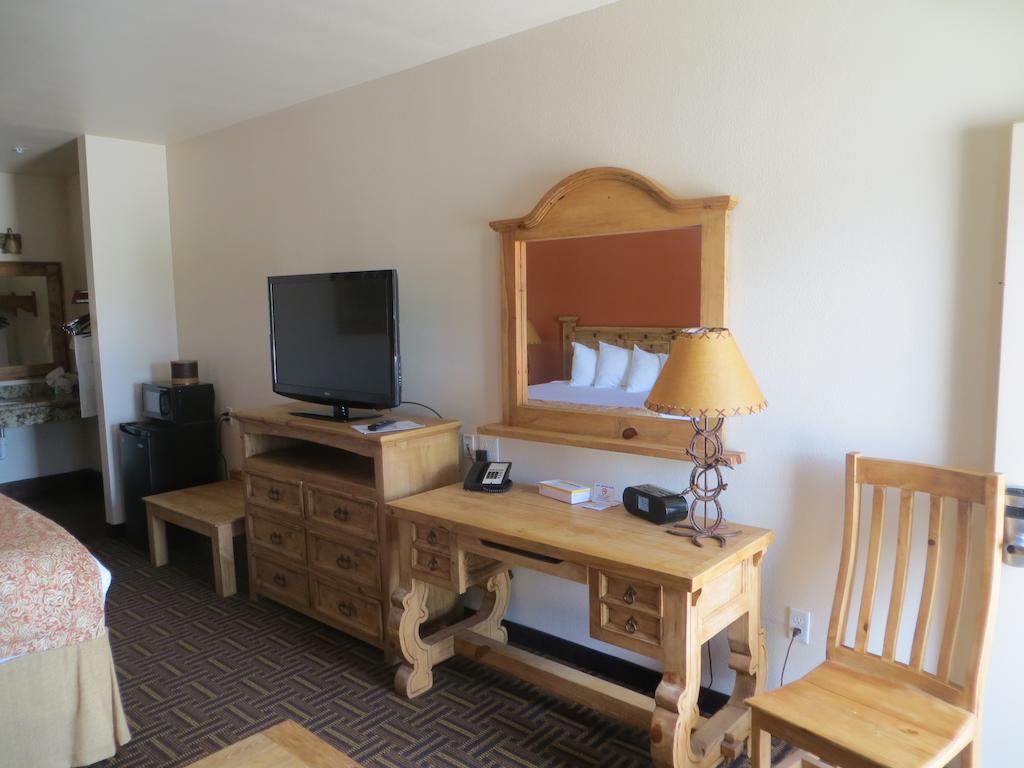 Hotel Texas Cuero Bagian luar foto