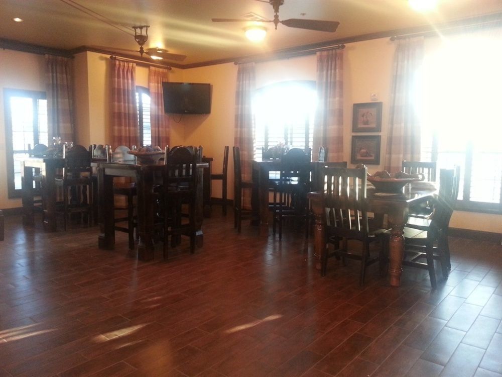 Hotel Texas Cuero Bagian luar foto